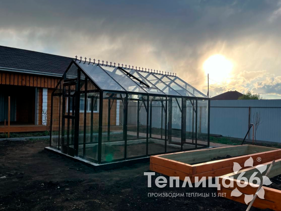 Теплица Рада Гарденикс 3 С под стекло, ширина 3,0 м. (калькулятор)